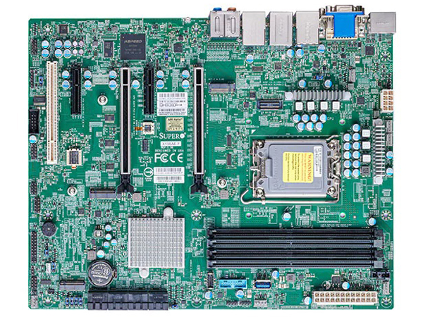 X13SAE-F �̐��i�摜