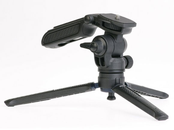 �X���[�X�r�f�I