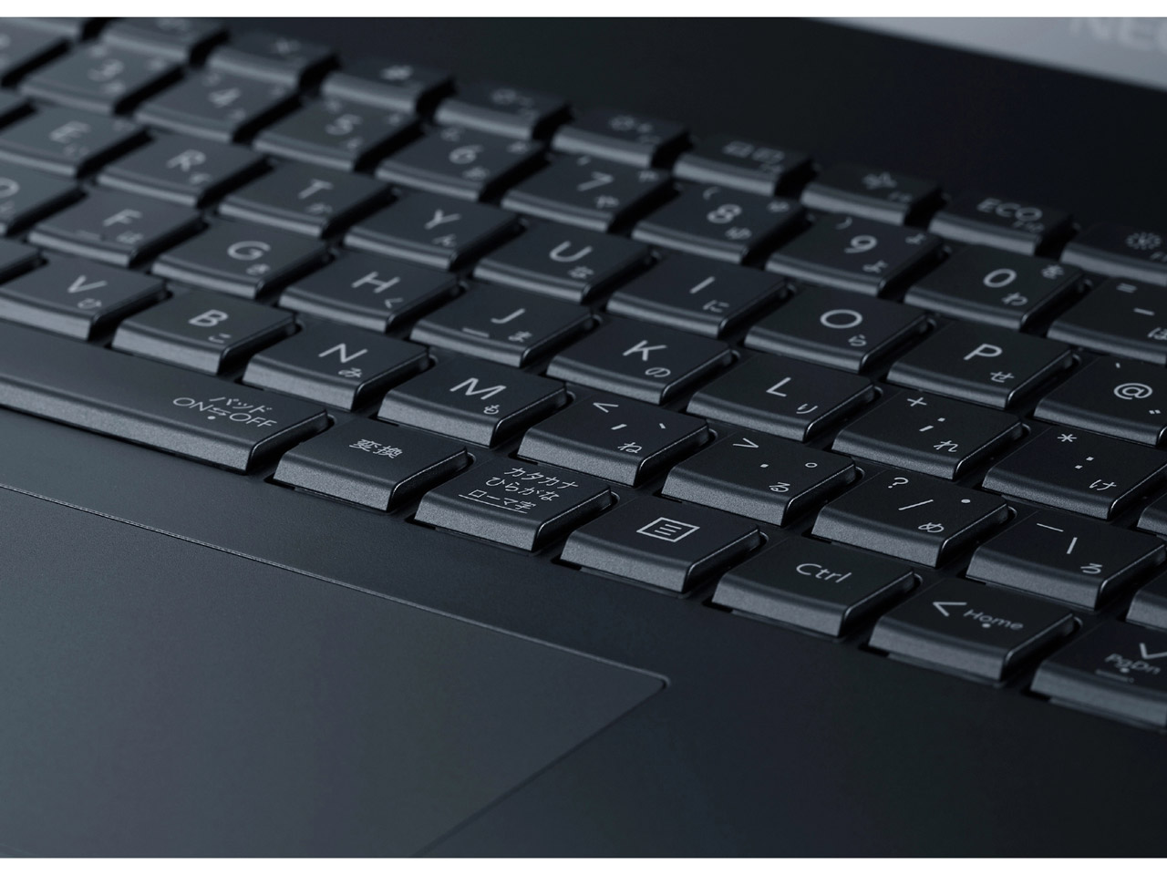 LAVIE NEXTREME Infinity XF950/GAB PC-XF950GAB [�A���}�C�g�u���b�N]