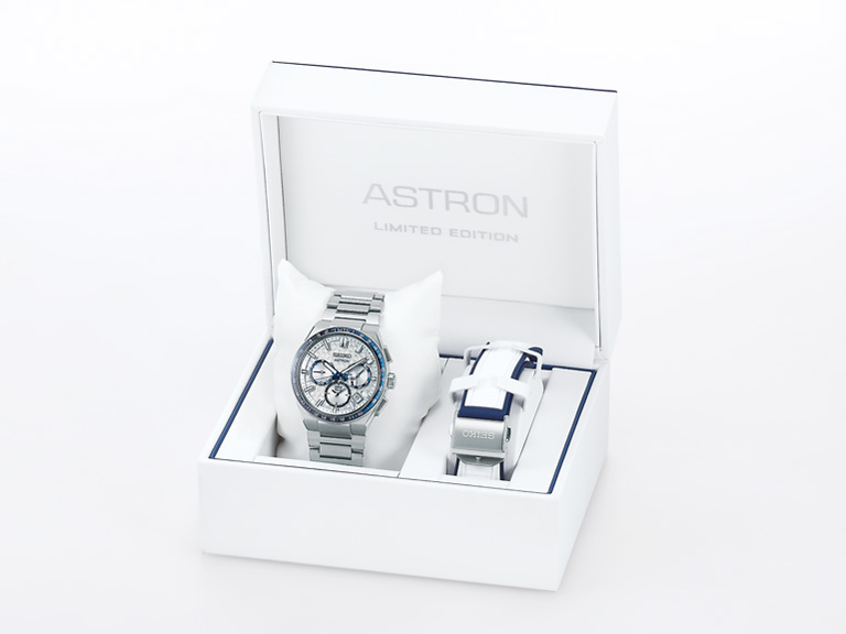 �A�X�g���� NEXTER �V���[�Y GPS �\�[���[���f�� 2023 Limited Edition SBXC135