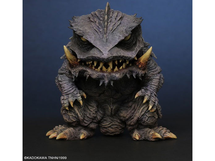 �f�t�H���A�� �g���E�}�K���� �̐��i�摜