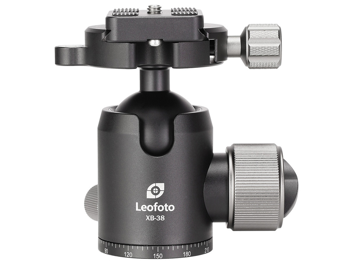 XB-38 �̐��i�摜