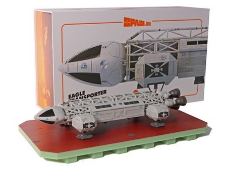 �X�y�[�X�F 1999 �C�[�O���g�����X�|�[�^�[ �̐��i�摜