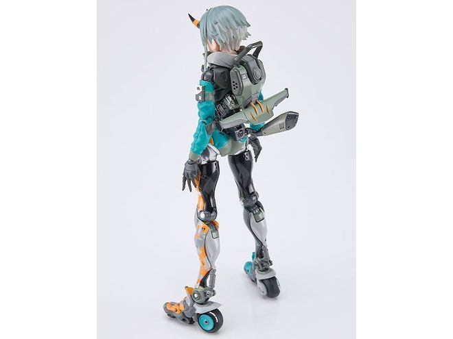 ���������@ MOTORED CYBORG RUNNER SSX_155 DOWNTOWN TREK