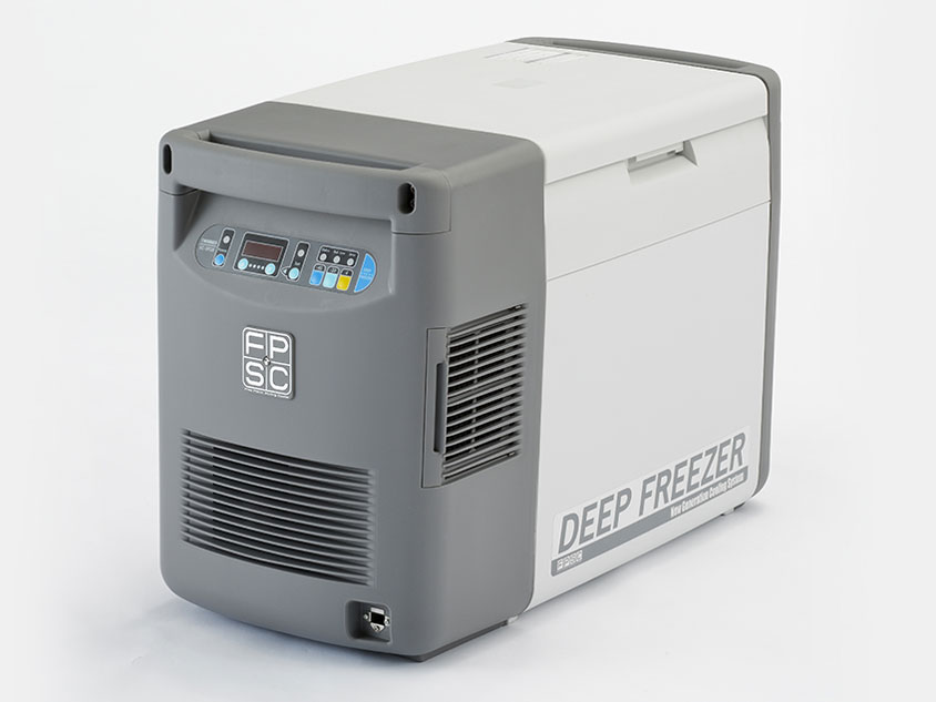 �f�B�[�v�t���[�U�[ SC-DF25 �̐��i�摜