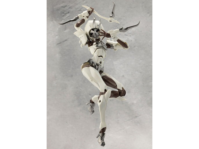 �����球��K���}���A �V�[�J�[ �̐��i�摜