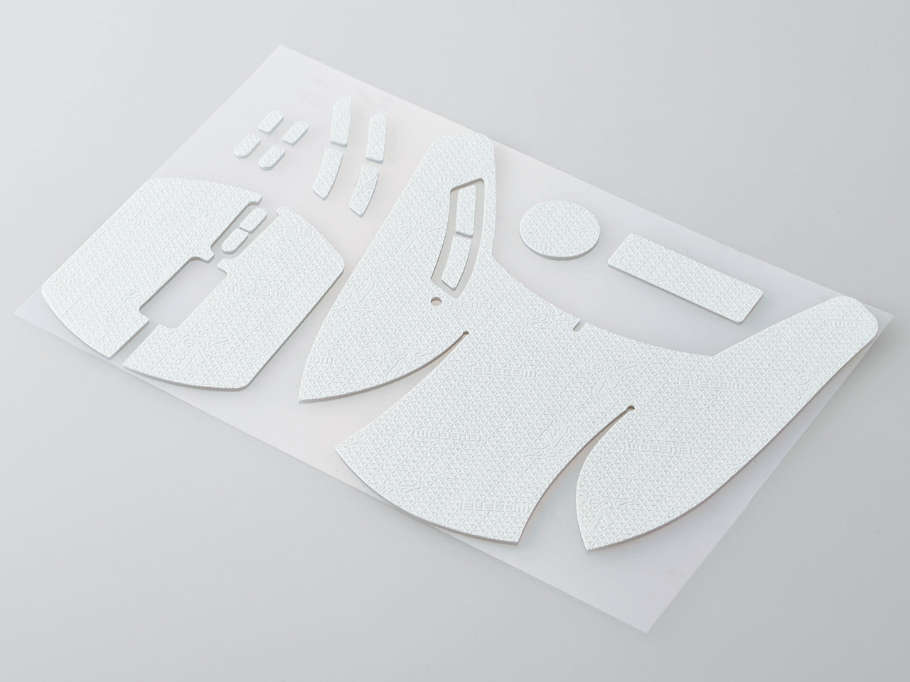 V custom VM600PE M-VM600PWH [�z���C�g]