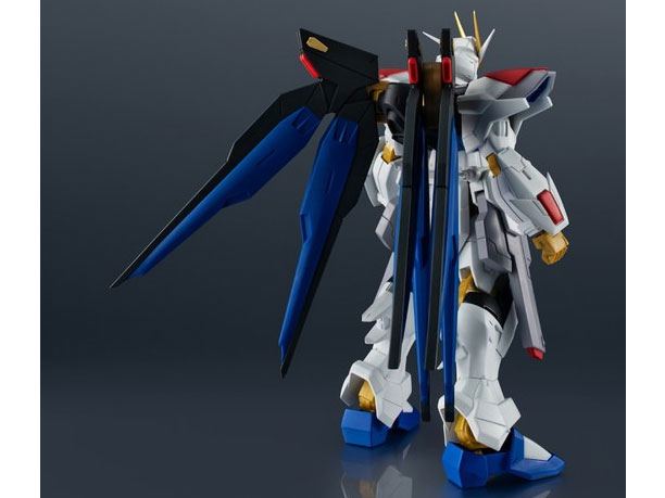 GUNDAM UNIVERSE ZGMF/A-262B STRIKE FREEDOM GUNDAM TYPEII