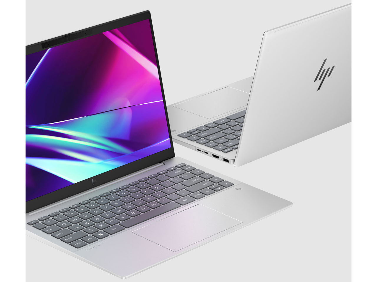 Pavilion Plus 14 Ultra 7�E32GB�������E1TB SSD�E2.8K OLED�f�B�X�v���C�E�}�E�X�t ���i.com���胂�f�� [�i�`�������V���o�[]