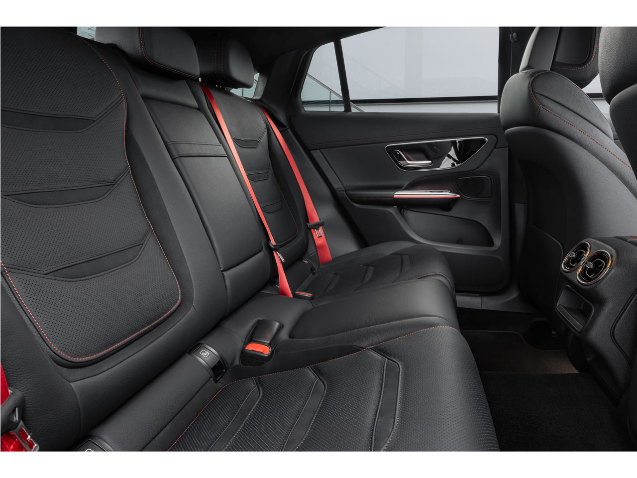 メルセデスAMG GLC クーペ AMGの価格・新型情報・グレード諸元 価格.com