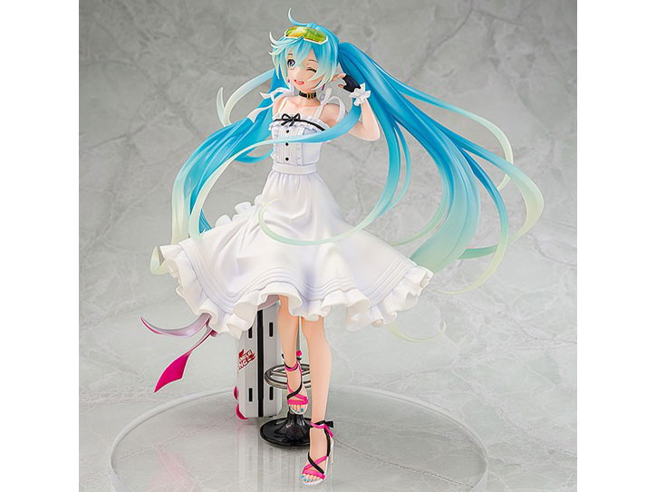 �����~�N GT�v���W�F�N�g 1/7 ���[�V���O�~�N 2021 Vacation Style Ver.