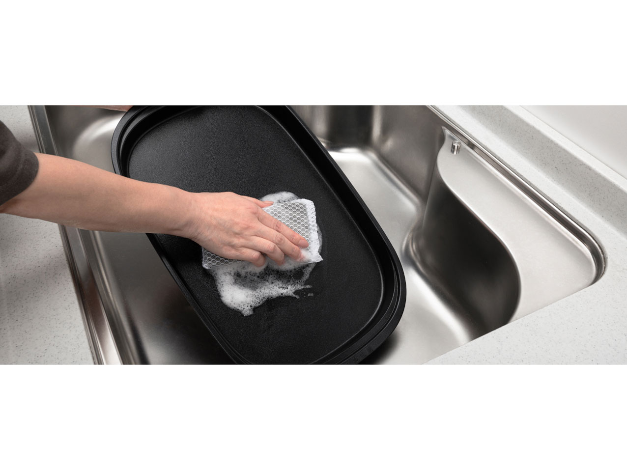 NF-HM310-K [�u���b�N]