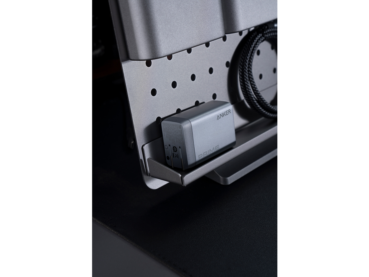 Prime Charger (100W 3ports GaN) A2688N41 [�V���o�[]