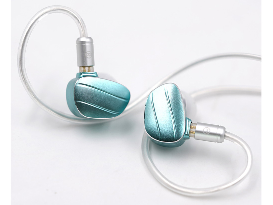 Cloud 3.5mm [�V�A��]