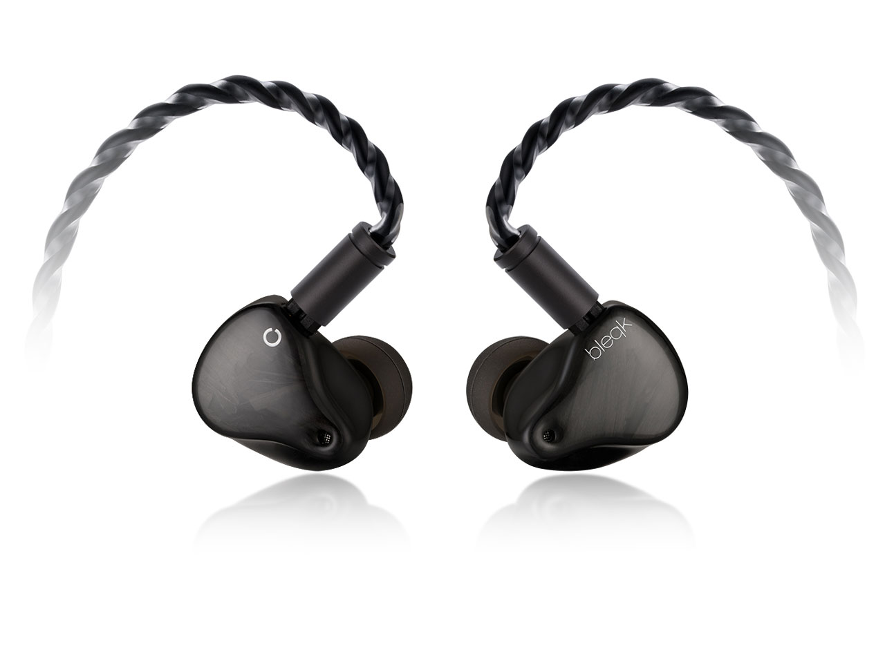 bleqk Lowmaster �̐��i�摜