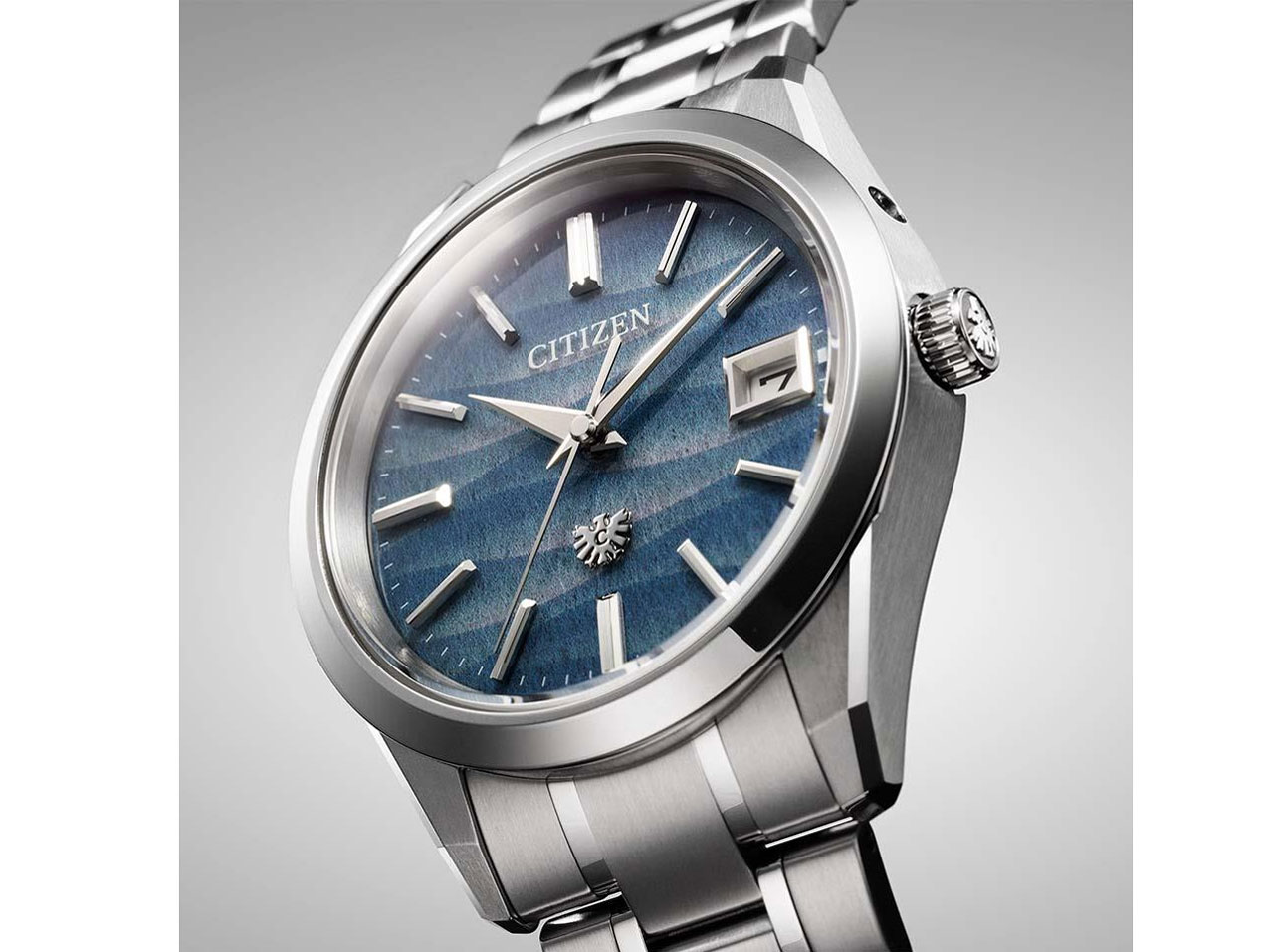 �U�E�V�`�Y�� Iconic Nature Collection ���胂�f�� AQ4100-65H