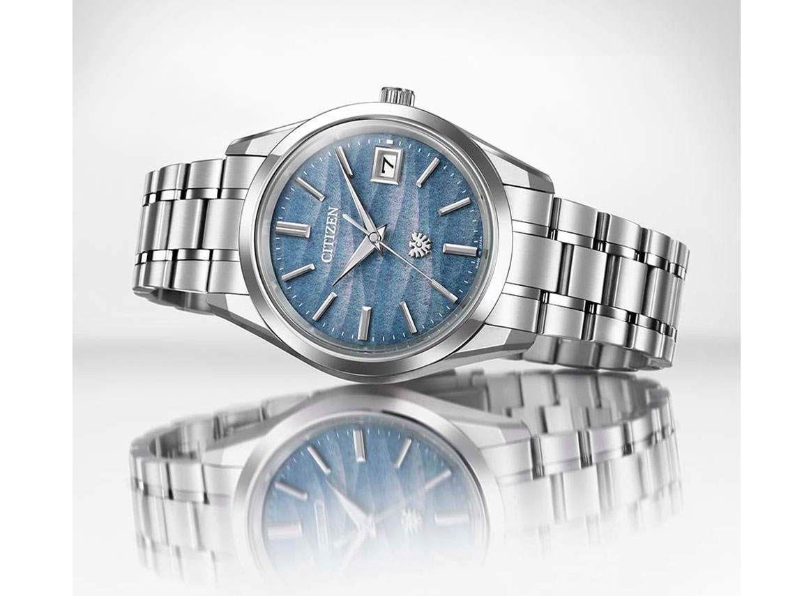 �U�E�V�`�Y�� Iconic Nature Collection ���胂�f�� AQ4100-65H