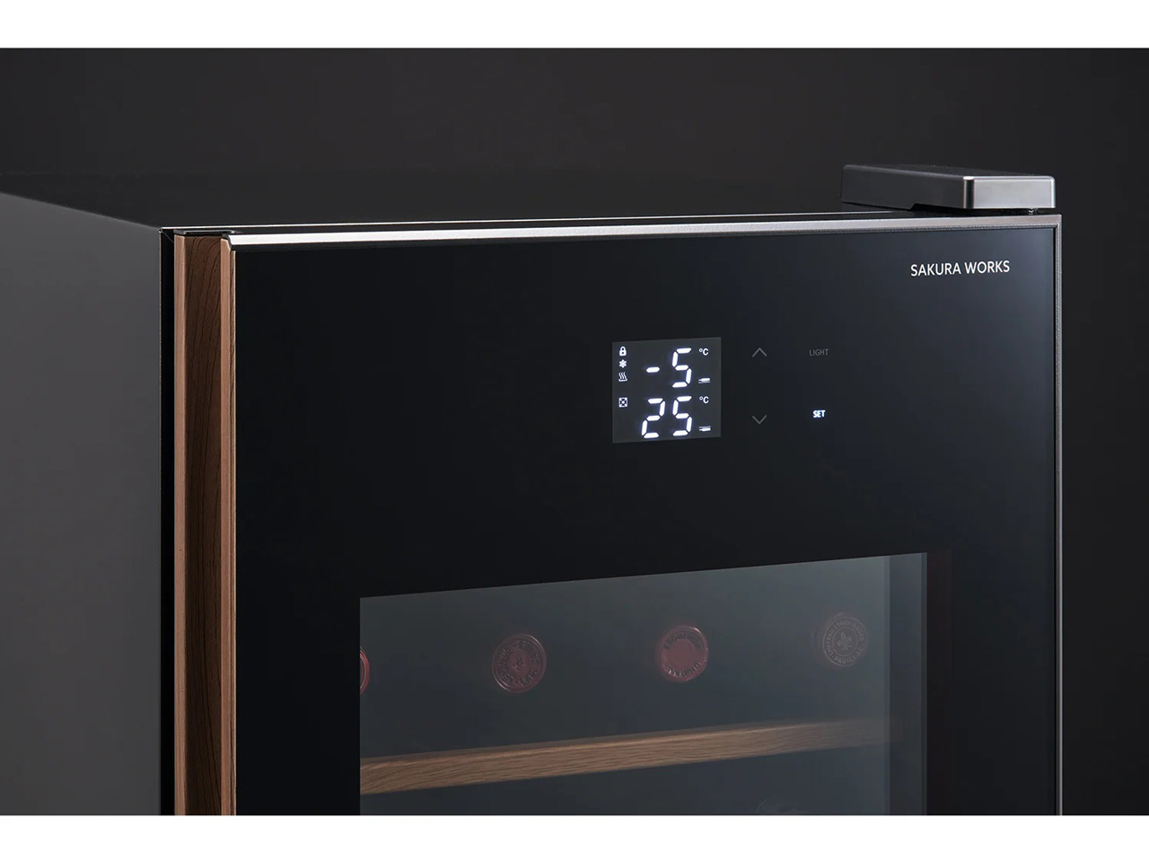 HYO-ON M5 GX38DM525-RH-B [�u���b�N]