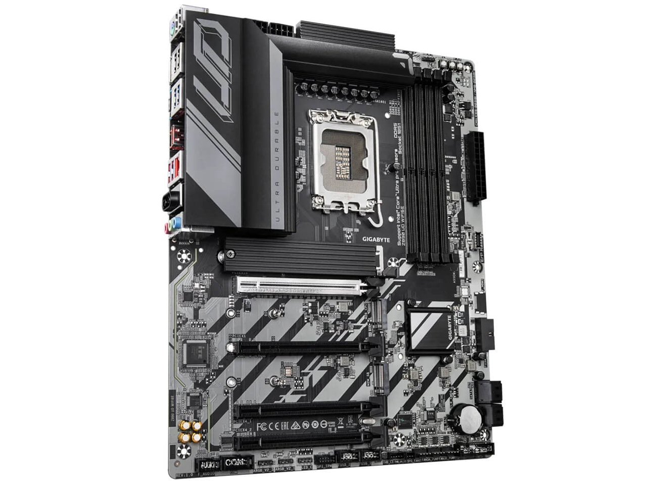 Z890 UD WIFI6E �p�\�R���H�[���胂�f��