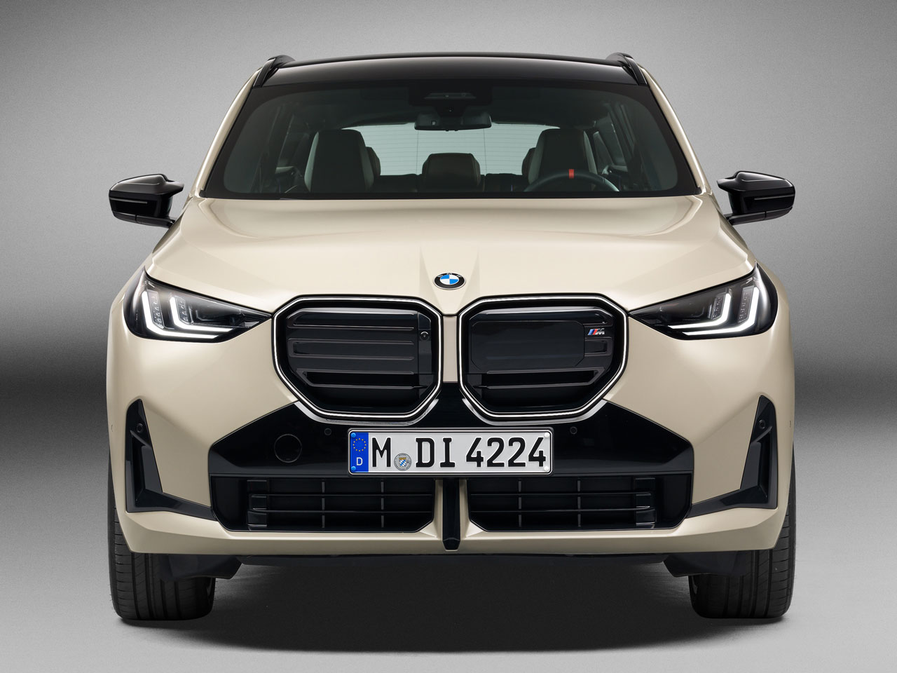 BMW X3の価格・新型情報・グレード諸元 価格.com