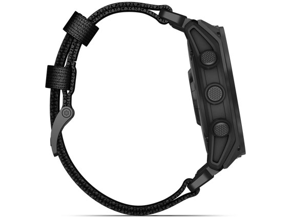 tactix 8 AMOLED 010-03406-12 [�u���b�N]