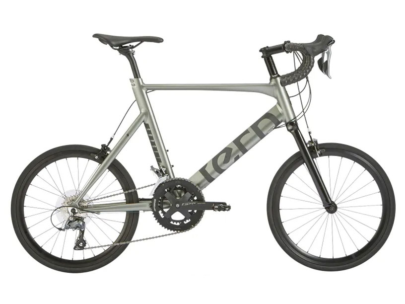 Surge 2025�N���f�� [IRON] �̐��i�摜