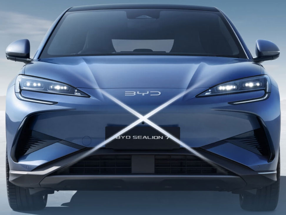 BYD SEALION 7の価格・新型情報・グレード諸元 価格.com