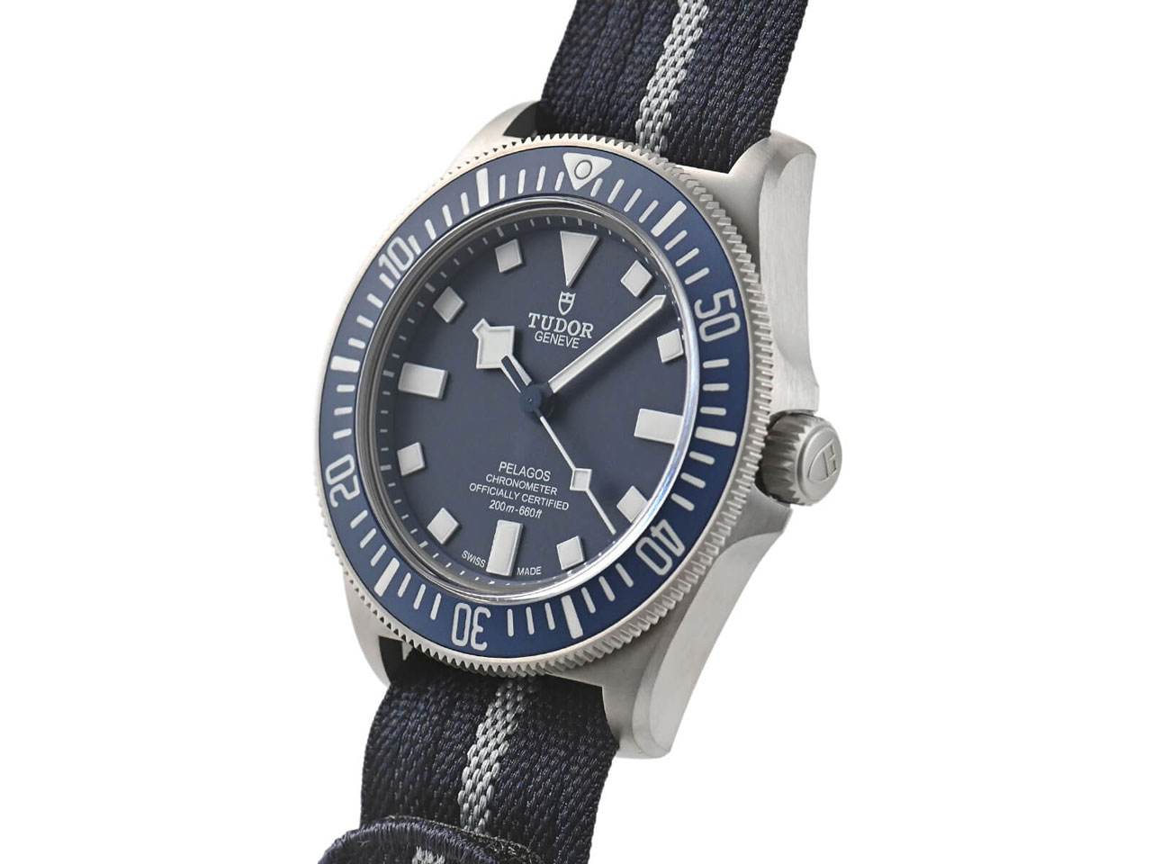 �؃��S�X FXD 25707B/25 [�O���[���C��/�l�C�r�[�u���[�t�@�u���b�N�x���g �l�C�r�[�u���[] �̐��i�摜