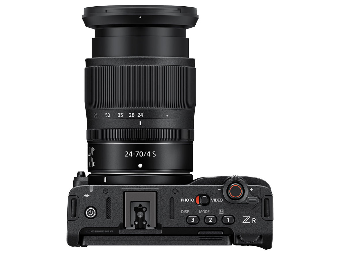 ZR 24-70 �����Y�L�b�g