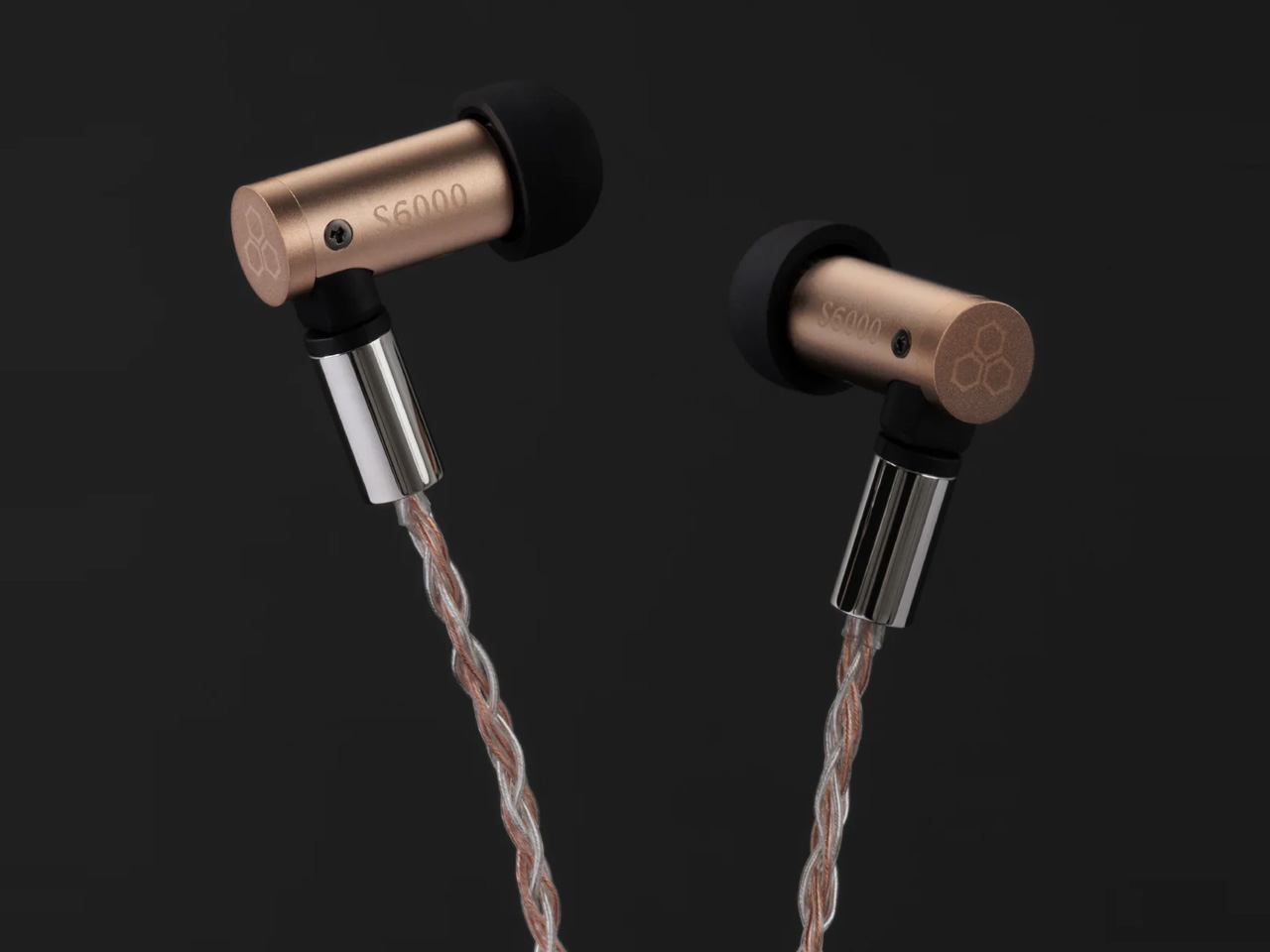 S6000 �̐��i�摜