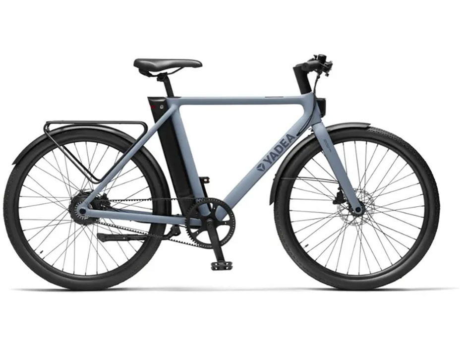 CS600 [�u���[]