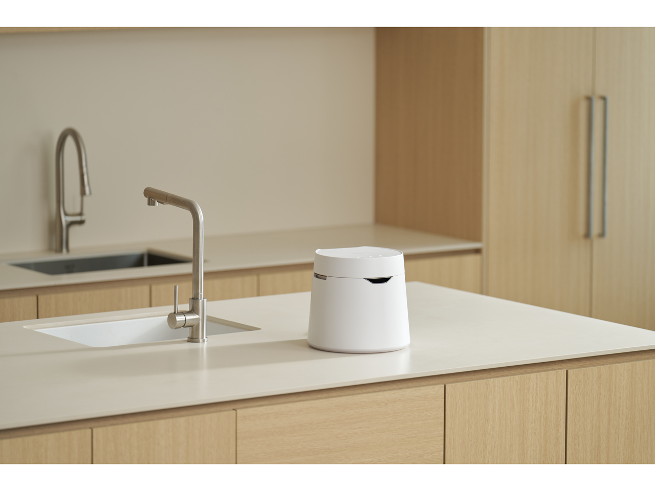 Carepod Lighting J40LS