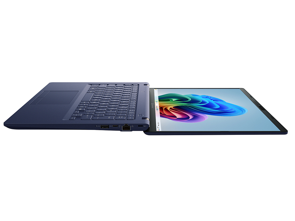 dynabook XP/ZA Core Ultra 7 355�E32GB�������E1TB SSD�E14�^WUXGA W6XPZA7CCH [�_�[�N�e�b�N�u���[]