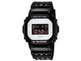 G-SHOCK G-SHOCK×MEDICOM TOY�R���{���[�V�������f�� DW-5600MT-1JR
