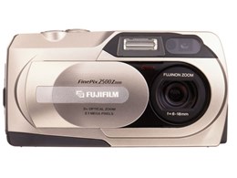 FinePix 2500Z