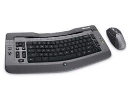 Wireless Entertainment Desktop 7000 69Z-00012