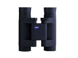 Conquest Compact 8x20 T*