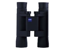 Conquest Compact 10x25 T*