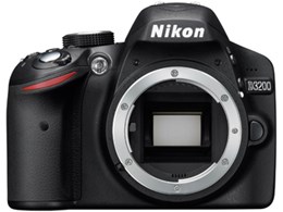 D3200 {fB