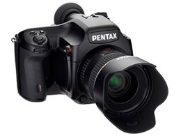 PENTAX 645D {fB
