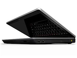 ThinkPad Edge 15 0301CTO o[pbP[W Core i5 460Mڃf