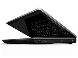 ThinkPad Edge 15 0301CTO o[pbP[W Core i5 480Mڃf