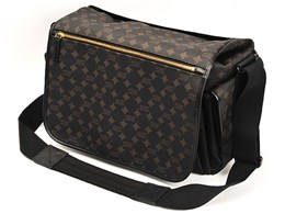 VCAM-7600 [�u���b�N]