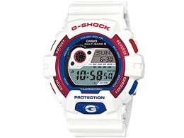 カシオ G-SHOCK ホワイト・トリコロール・シリーズ GW-8900TR-7JF 価格