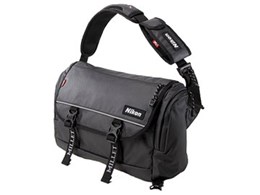 Nikon×MILLET �A�N�e�B�u���b�Z���W���[�o�b�O II [�u���b�N]