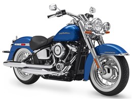 FLSTN �\�t�e�C���t�@�~���[ �f���b�N�X