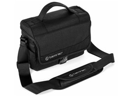 �f���R 3 [Black]