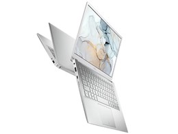 Inspiron 13 7000 �v���~�A�� Core i5 10210U�E8GB�������E256GB SSD���ڃ��f��