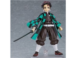figma }YY