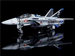 マックスファクトリー 超時空要塞マクロス 愛・おぼえていますか PLAMAX 1/72 VF-1A/S ファイターバルキリー(マクシミリアン・ジーナス/柿崎速雄)  価格比較 - 価格.com